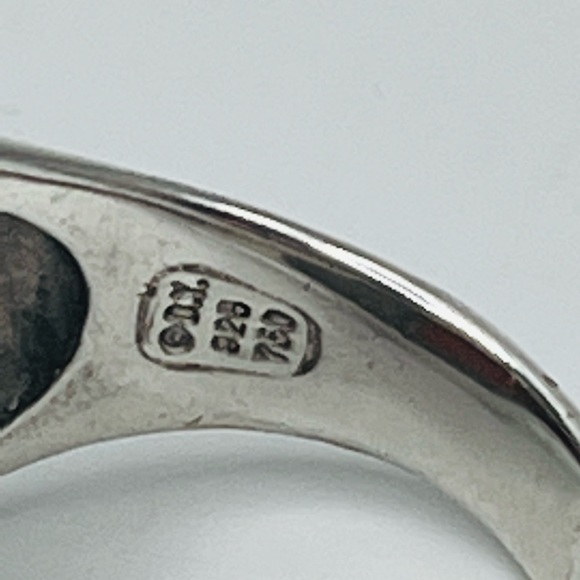 David Yurman Albion 15mm Carnelian Ring With Gold - Picture 10 of 10